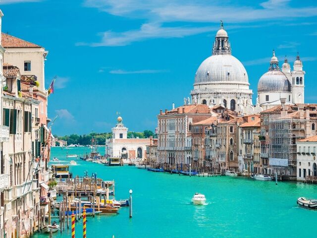 Otobüslü Büyük İtalya ve Yunanistan Masalı Turu