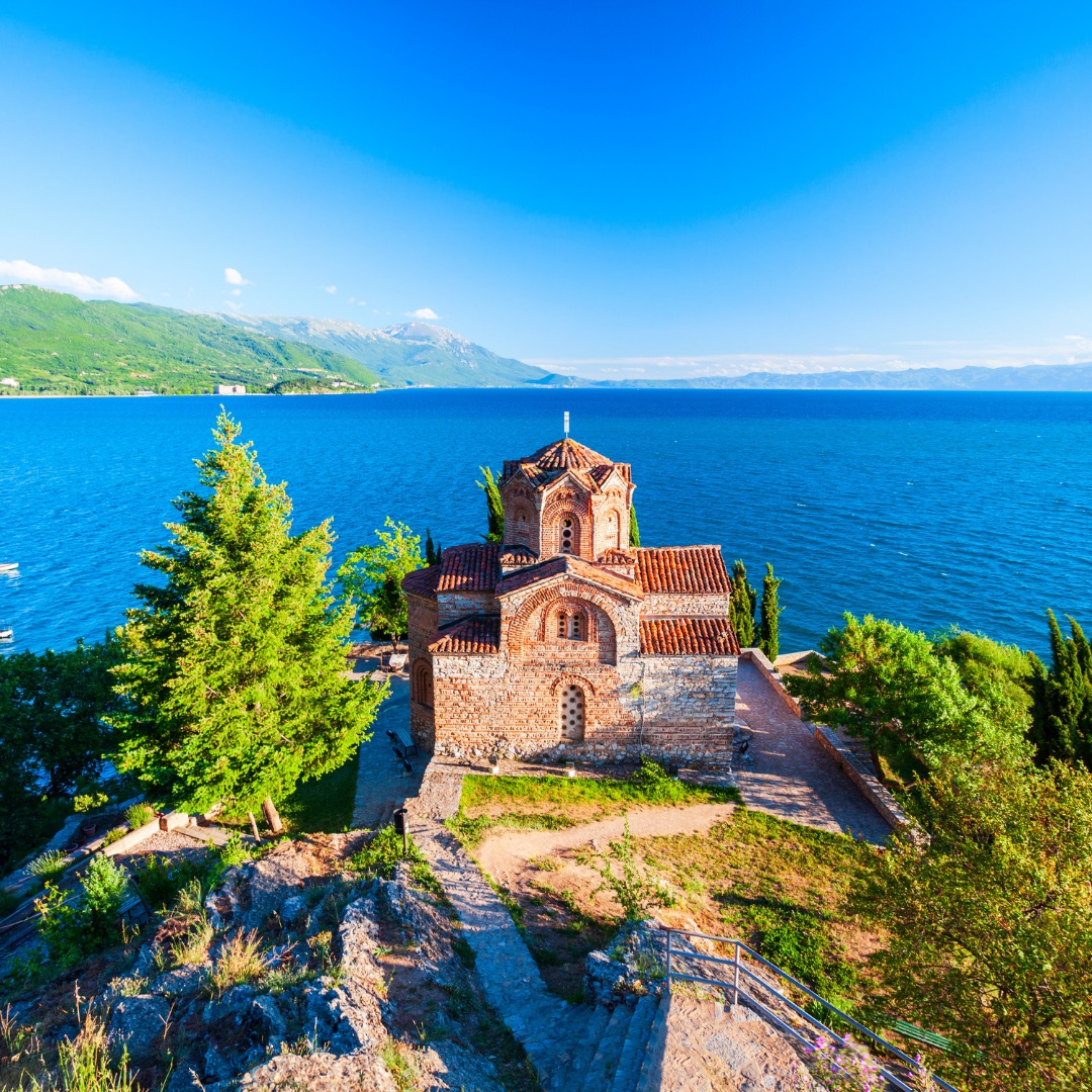 Uçaklı Tiran'lı Büyük Balkan Turu